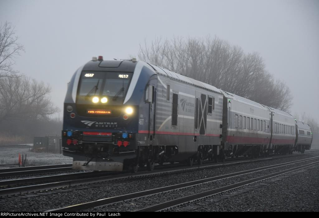 "Wolverine" cruises west